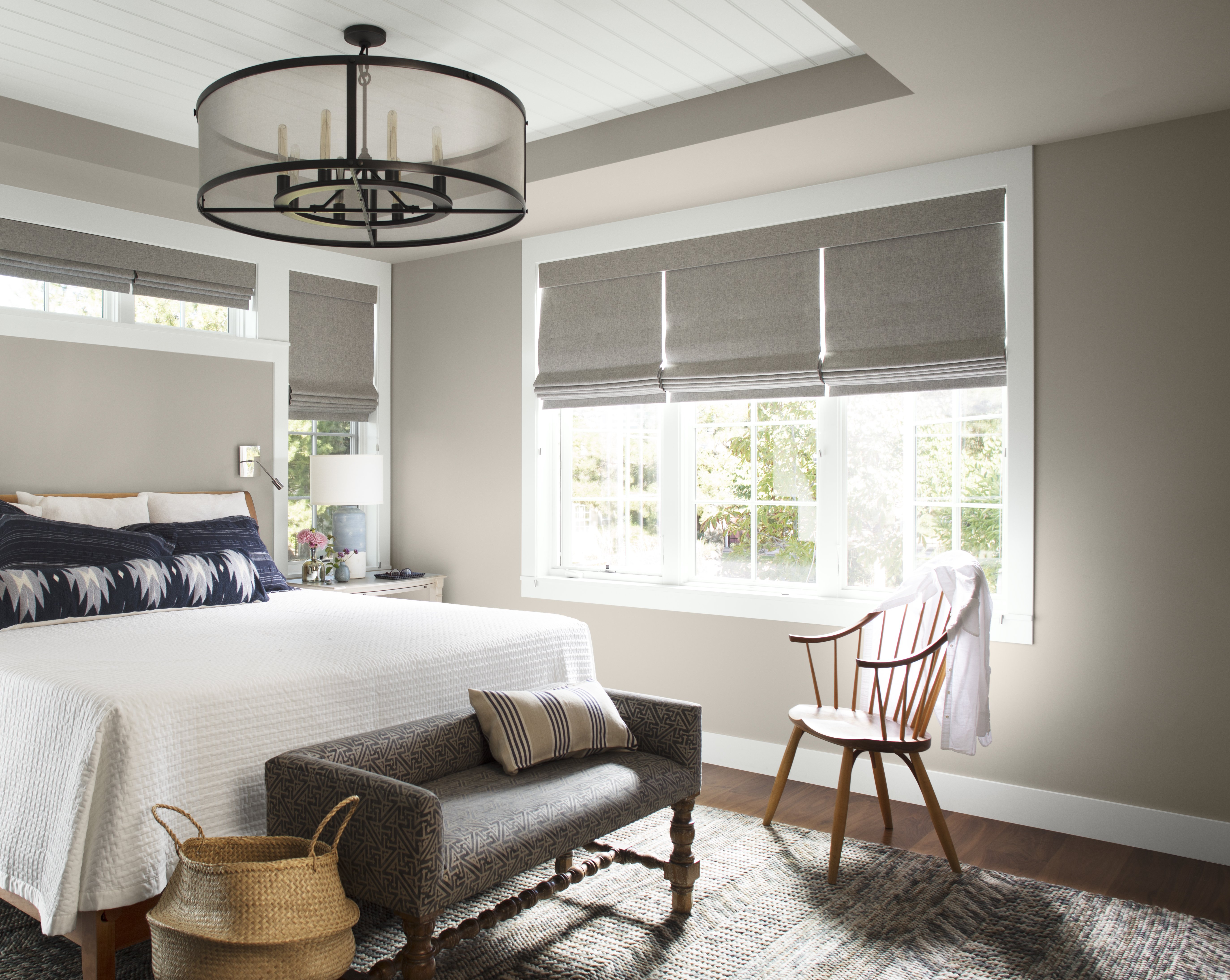 Bedroom in Benjamin Moore Silver fox with Silver Satin ceiling