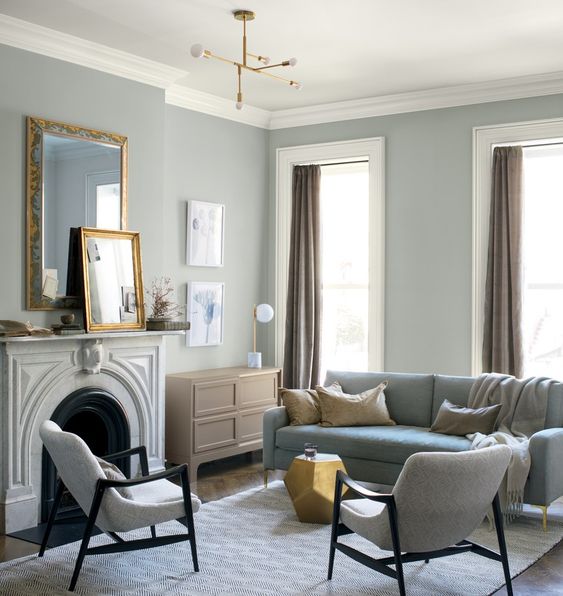 Transitional style living room in Benjamin Moore Metropolitan AF-690