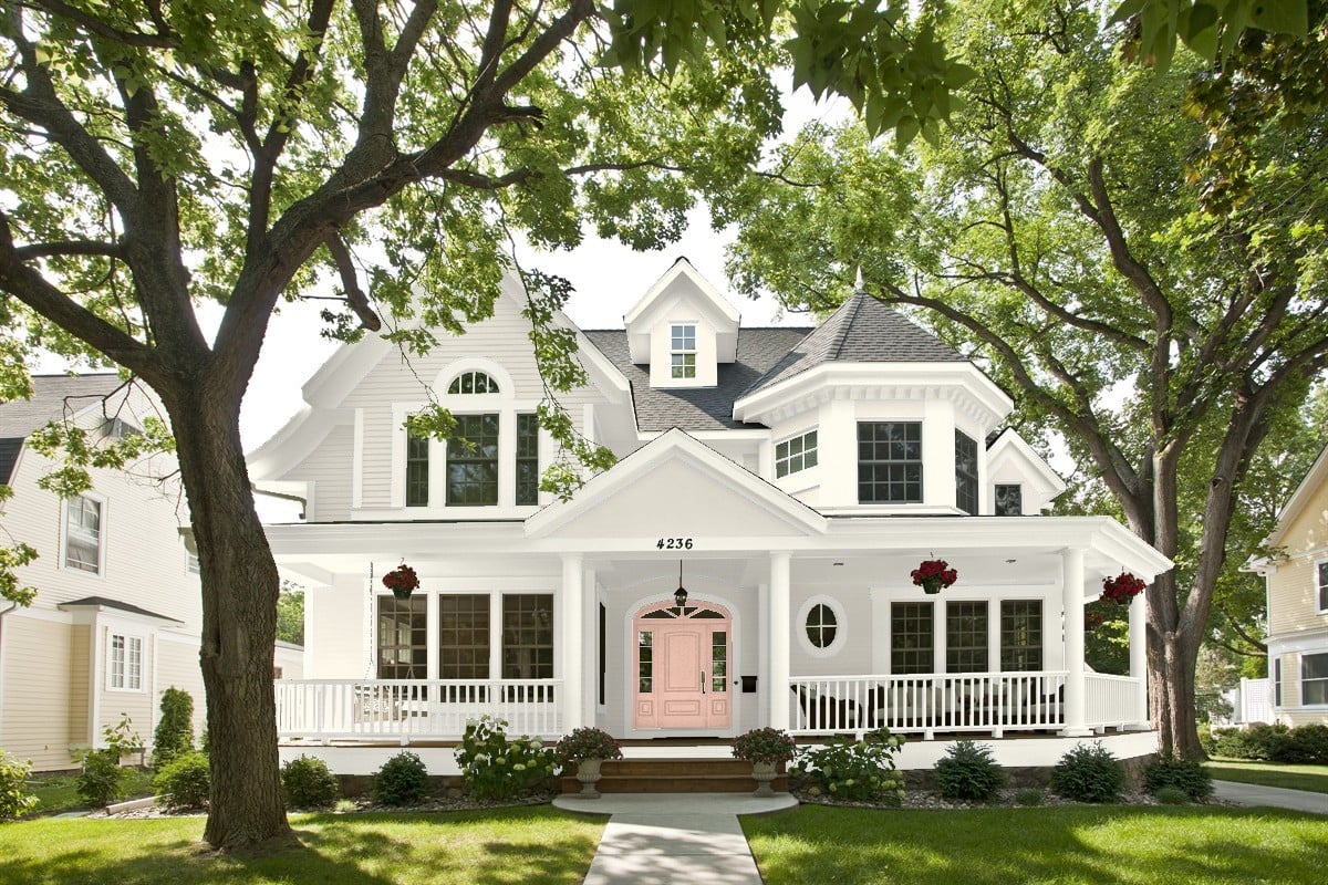 Benjamin Moore Pale Oak siding with White Dove exterior trim