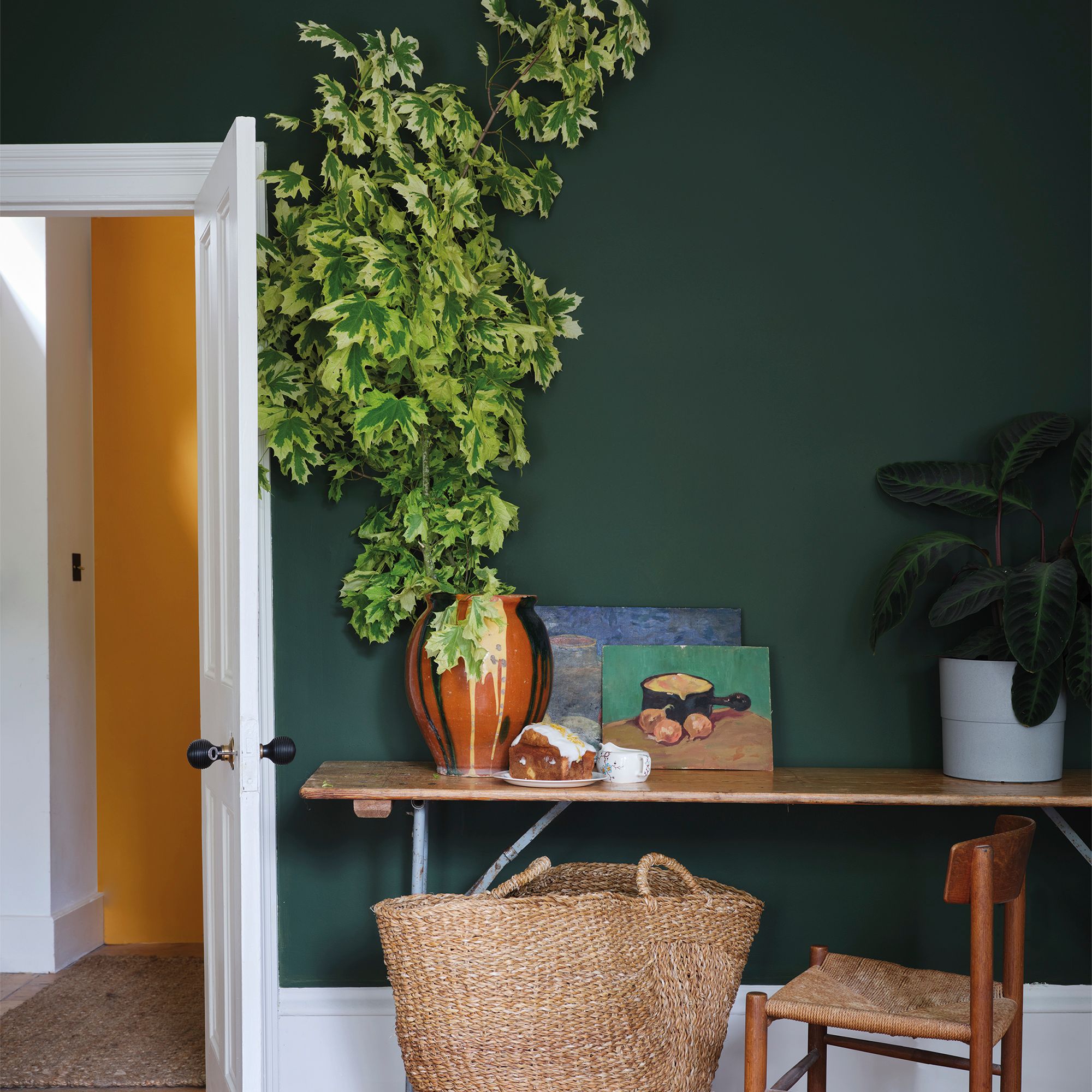 Duck Green Entryway