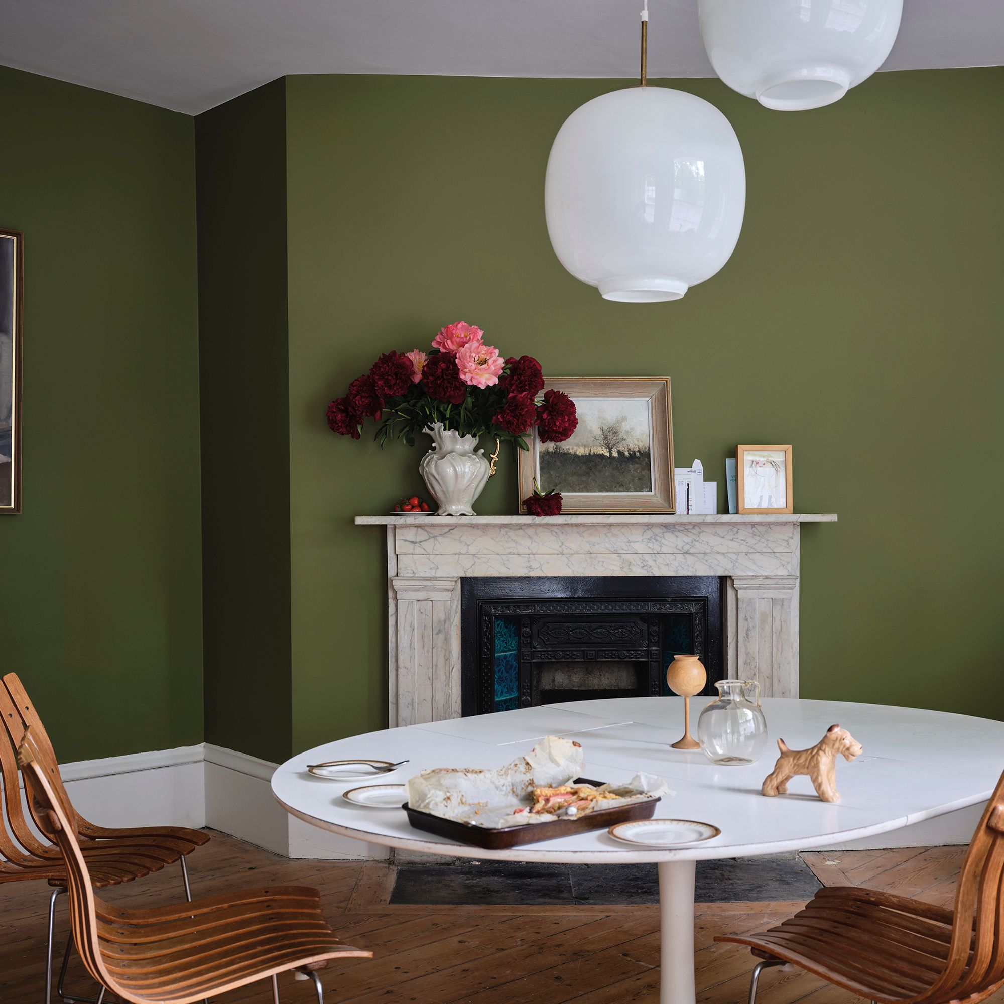 Sap Green Dining Area