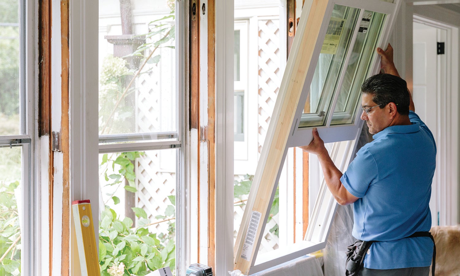 How Long Do Windows Last? A Guide to Window Replacement