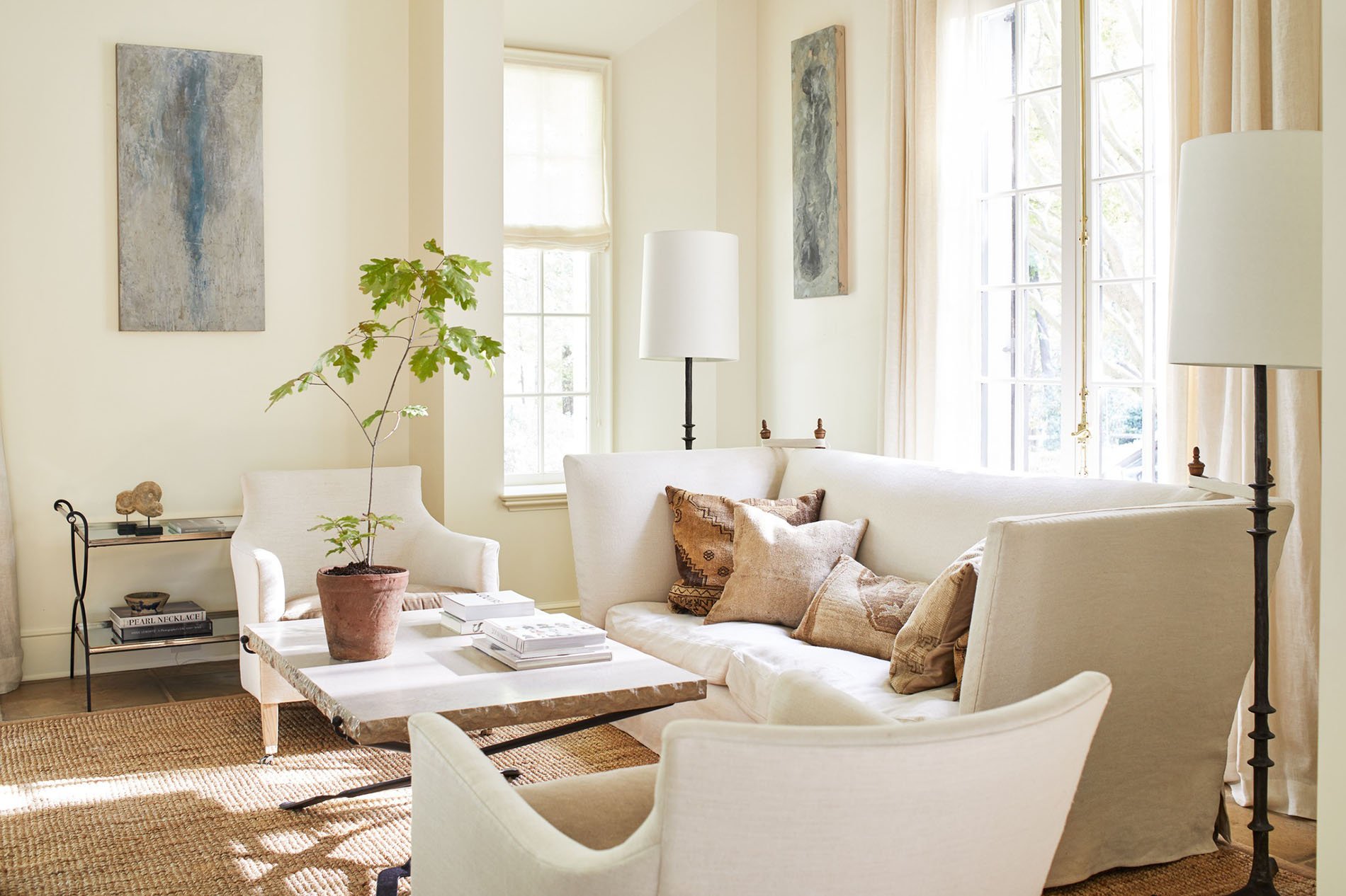 Living room painted in Benjamin Moore Off White paint color