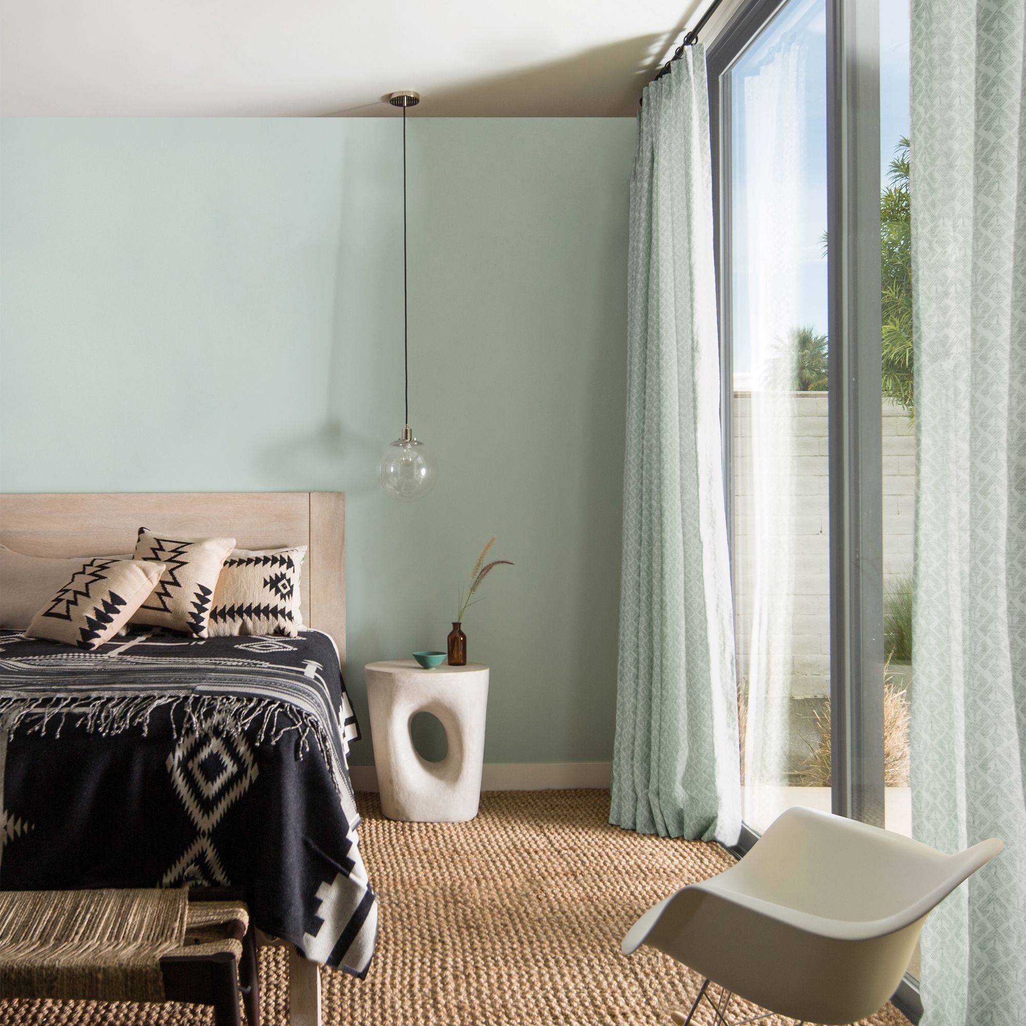 Bedroom with Benjamin Moore Palladian Blue HC-144 wall paint and Atrium White Trim